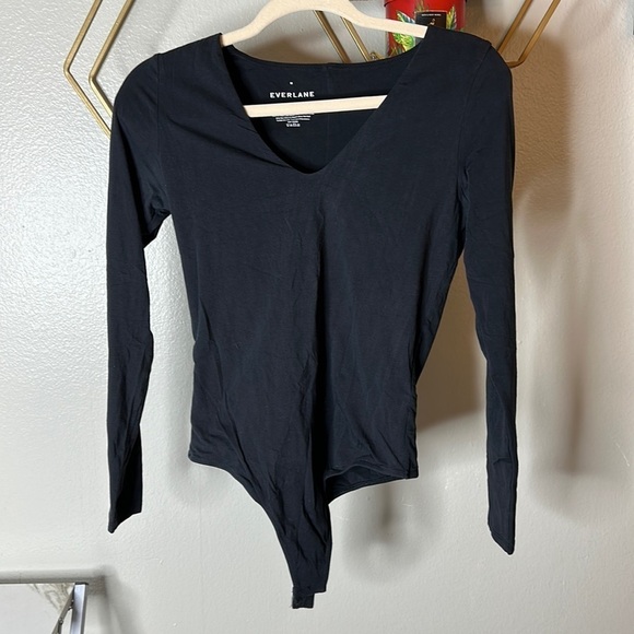 Everlane The Long Sleeve V- Neck Bodysuit Black NWT - Picture 3 of 8